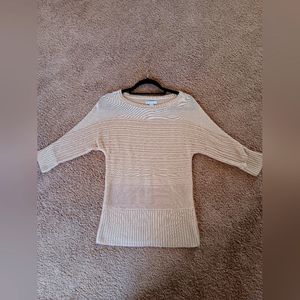 (🌻2/$9) New York & Company 1/2 sleeve Sweater